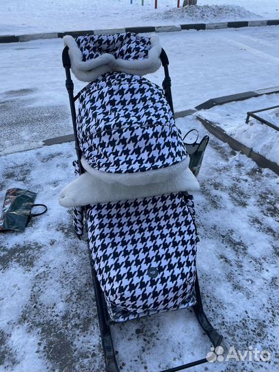 Детские зимние санки на колесах