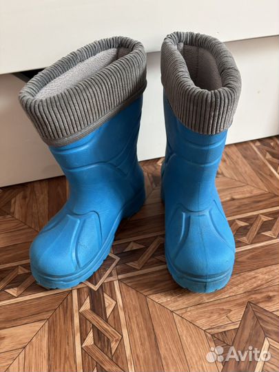 Детские резиновые сапоги