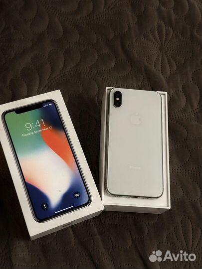 iPhone X, 256 ГБ