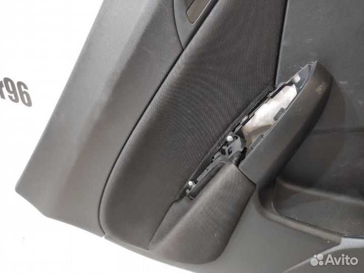 Дверная карта (обшивка ) задняя левая Honda Civic