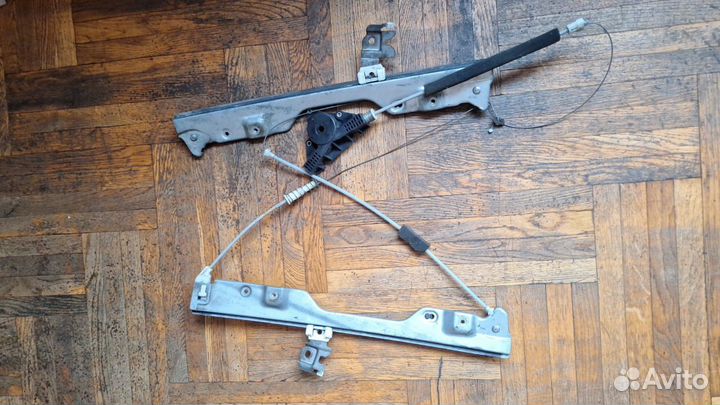 Стеклоподъёмник FX35-QX70 передний левый кузов s51