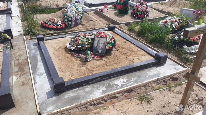 Установка памятника,гранитного комплекса