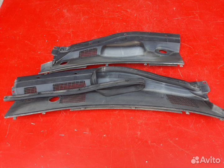 Решетка стеклоочистителя\Жабо Lexus Rx