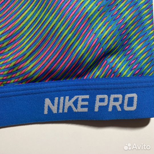 Спортивный топ Nike M