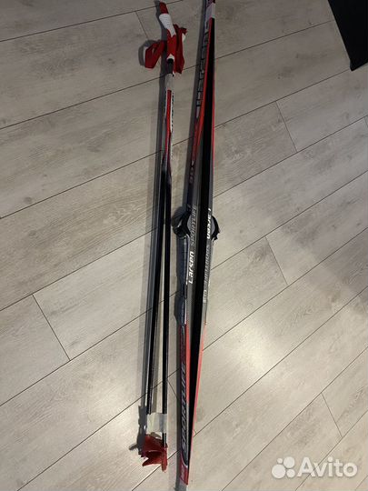 Беговые лыжи