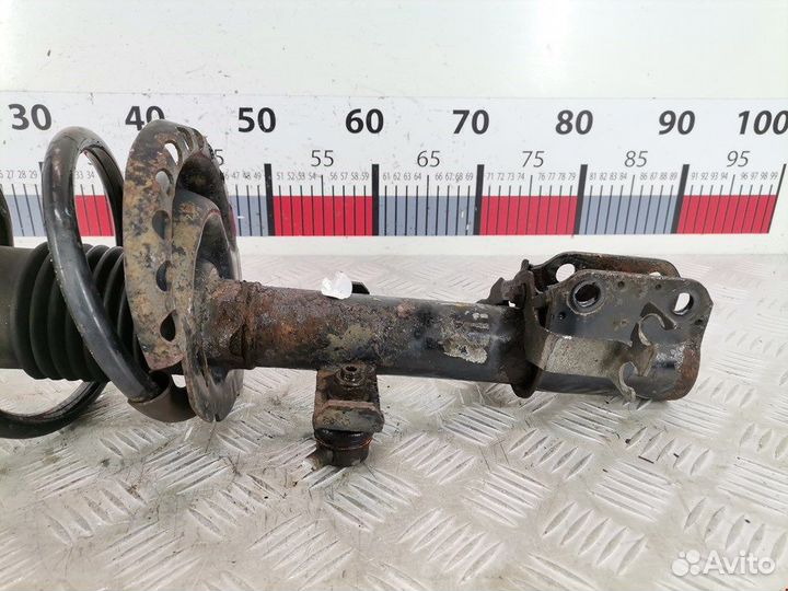 Стойка для Renault Modus