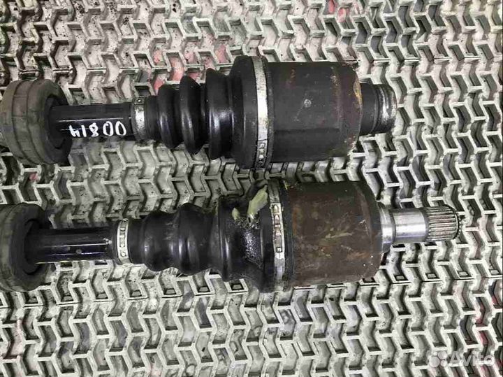 Полуось передняя левая (приводной вал, ШРУС) Honda Civic