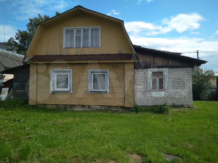 Дом 100 м² на участке 16,8 сот.