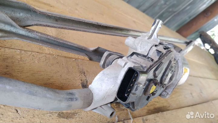 Моторчик дворников Renault Logan 2