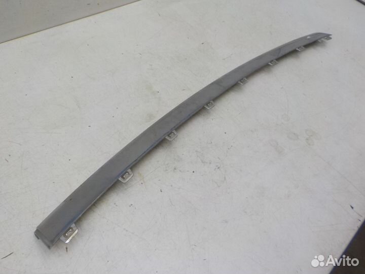 Накладка бампера переднего на Mercedes-Benz W205 (C-Klasse) A2058859102