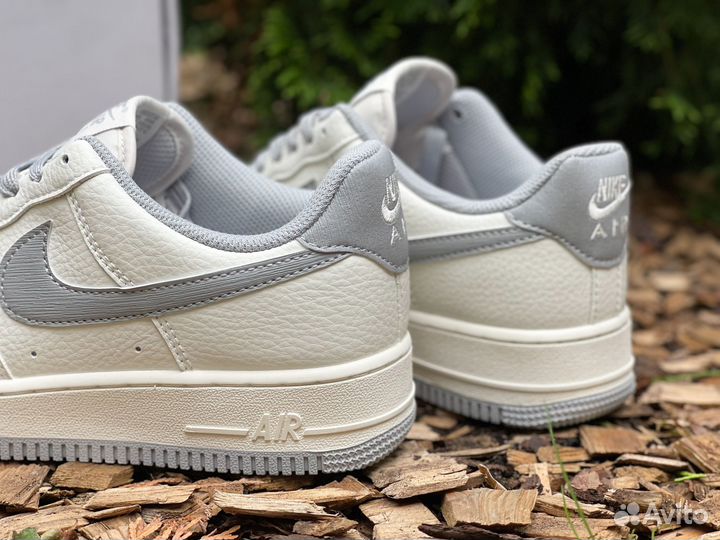 Nike Air Force 1 07 Low Rice White Dark Grey