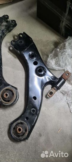 Рычаг передний левый Тойота рав-4 50 2018-2022