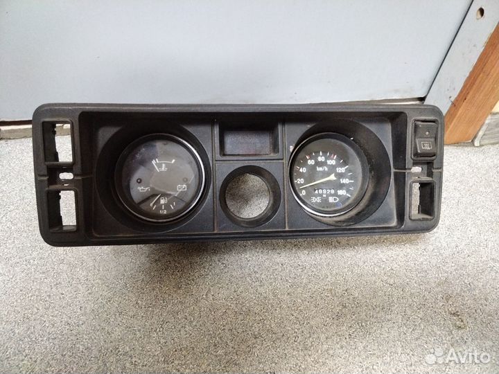 Приборная панель ваз 2105