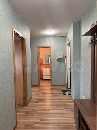 2-к. квартира, 52 м², 10/17 эт.