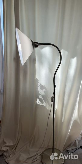Лампа напольная торшер икеа kroby
