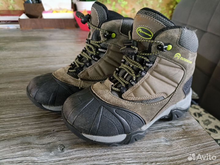 Зимние ботинки