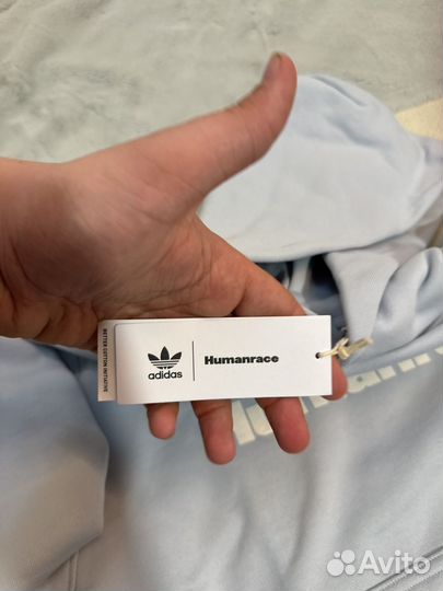 Худи Adidas Humanrace оригинал S