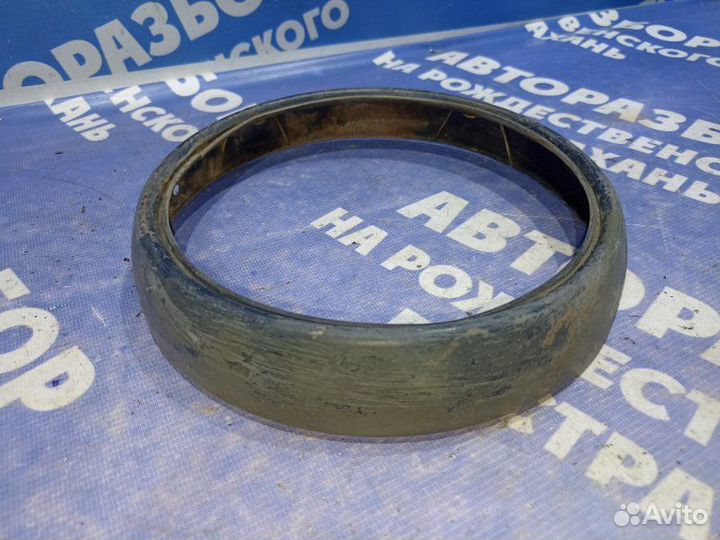 Ободок фары УАЗ 452 фургон 417 2007