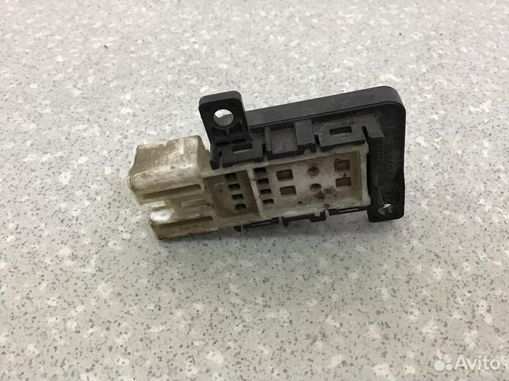 Кнопка многофункциональная Lexus LX 570 2007-2015