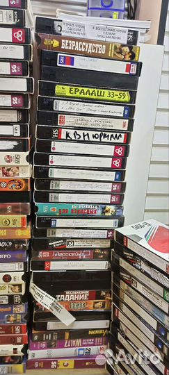 Видеокассеты VHS (много)