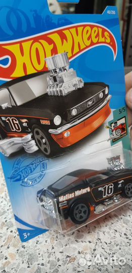 Модель Hot Wheels 