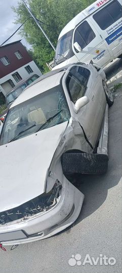 Toyota Cresta 2.5 AT, 1996, битый, 490 000 км