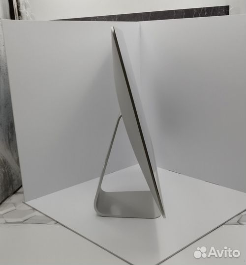 Моноблок Apple iMac Retina 4K MHK33RU/A 21.5
