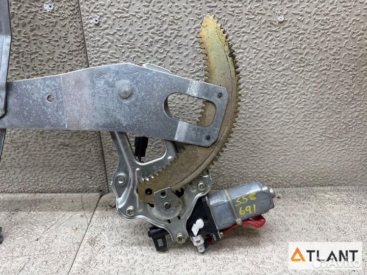 Стеклоподъемник передний правый subaru impreza