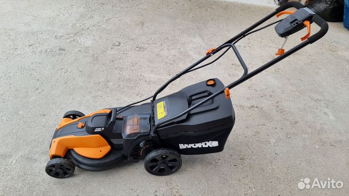 Газонокосилка электрическая Worx WG 744E