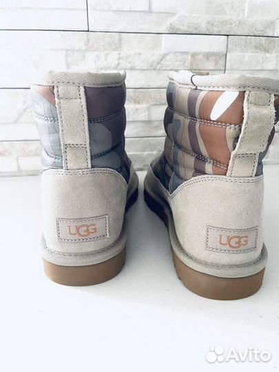 Сапоги UGG (новые,оригинал )