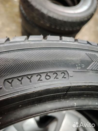 Yokohama dB Decibel E70 235/45 R18