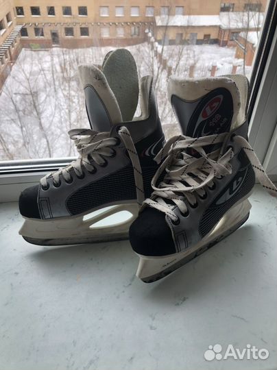 Коньки хоккейные 36 размер