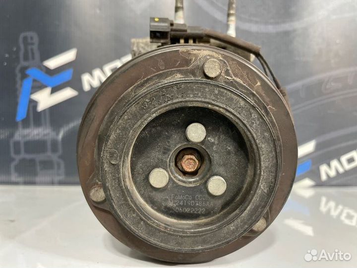 Компрессор кондиционера Ford Explorer U251 4.6L 3V