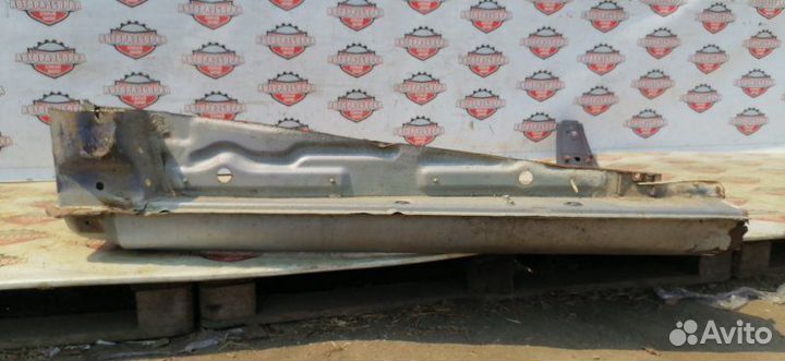 Порог кузова передний правый Daihatsu Terios J100G