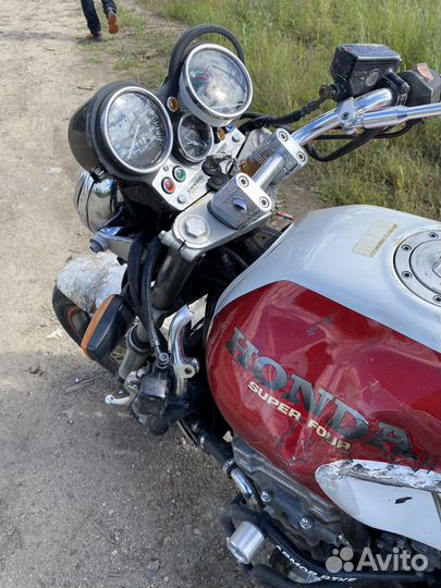Honda cb 1000