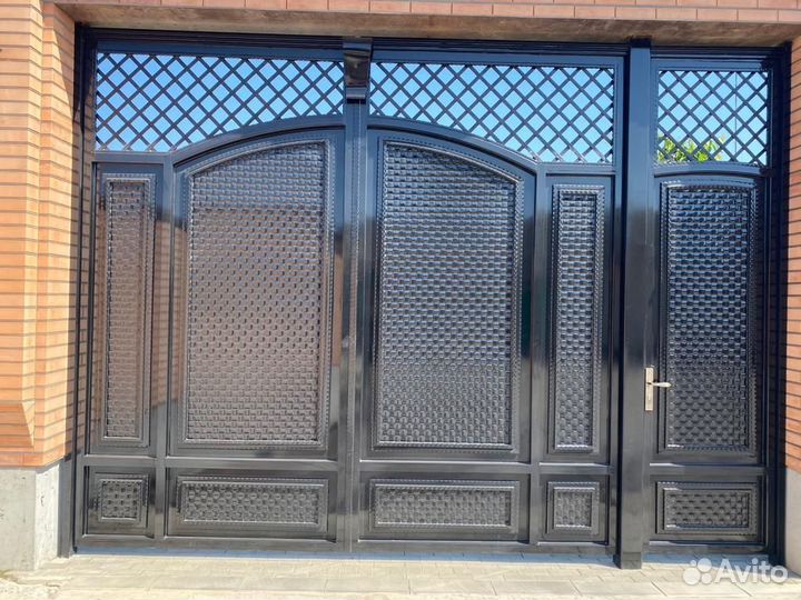 Ворота кованые