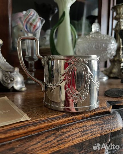 Старинный подстаканник бантики