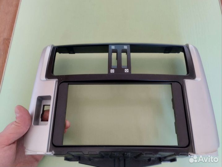 Рамка Toyota land cruiser Prado 150. Под 7 Дюймов