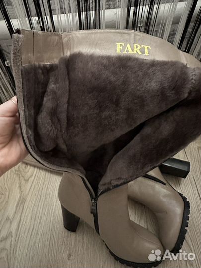 Зимние женские сапоги 38