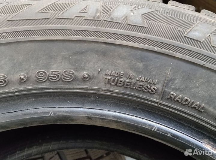 Bridgestone Blizzak Revo GZ 205/65 R16 95