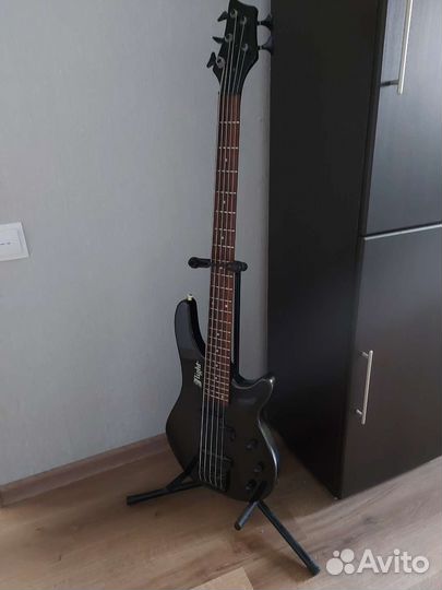 Бас гитара 5 струн