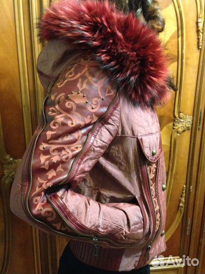 Женская куртка