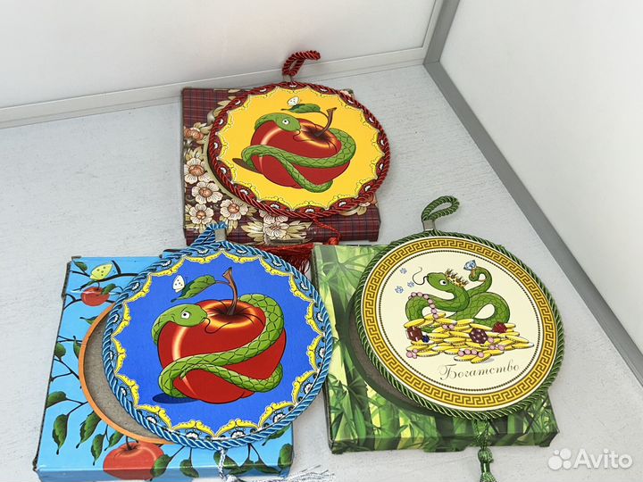 Символ 2025года - змея