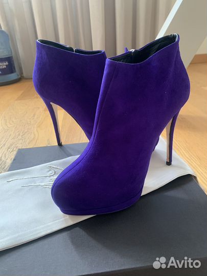 Ботильоны натуральная замша новые 40