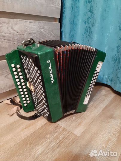 Гармонь Чайка 2
