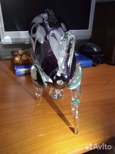 Статуэтка быка