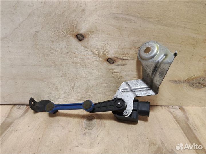 Датчик положения кузова задний левый Audi A4 B7