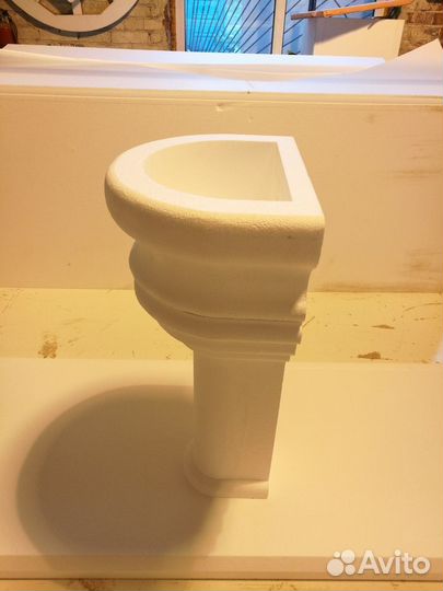 Лежаки в хамам. Сидушка в хамам. Скамья для хамама