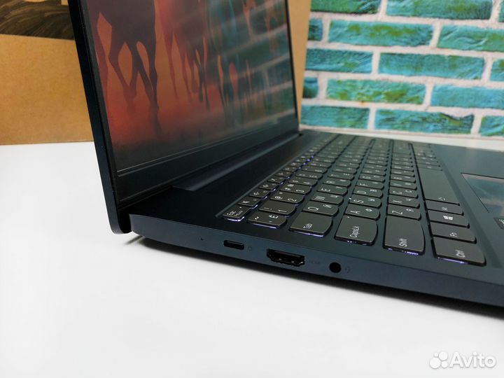 Мощный ноутбук Lenovo Ideapad