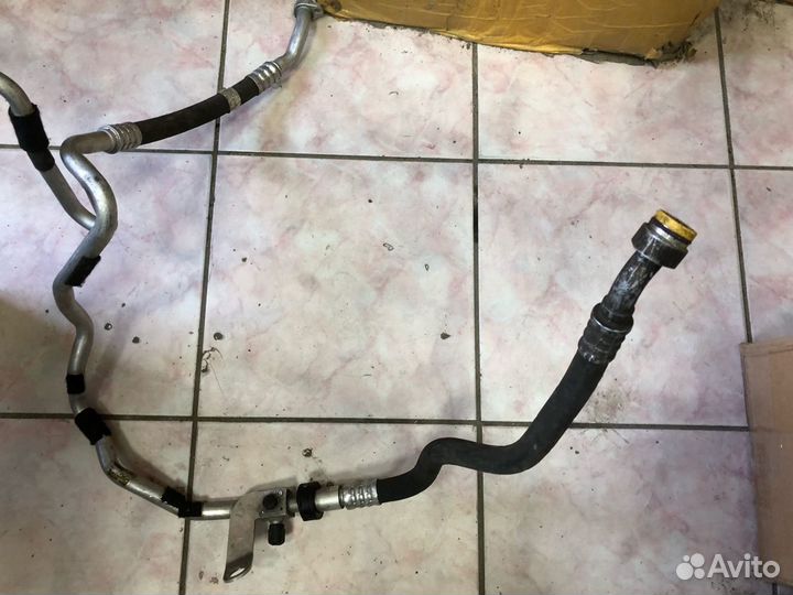 Трубка кондиционера Mercedes W221